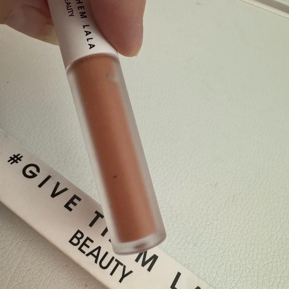 Give Them Lala double ended lip duo